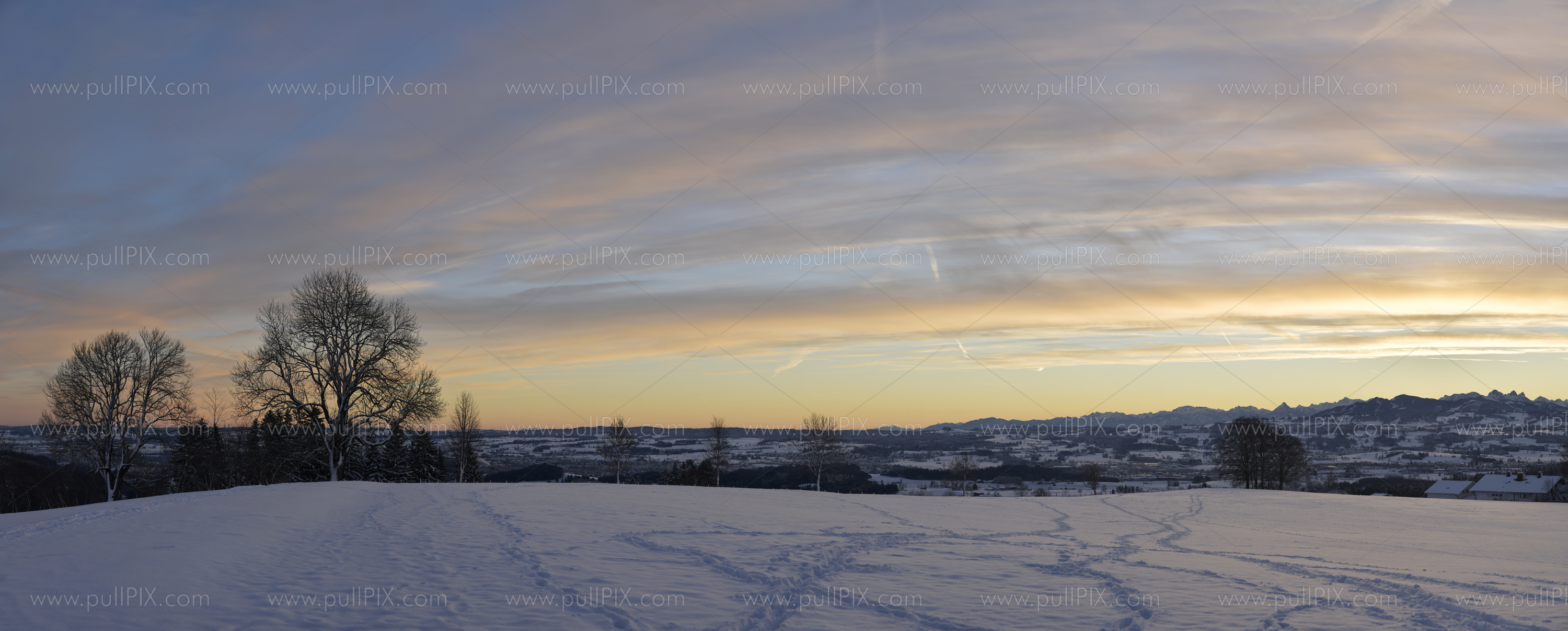 Preview sonnenaufgang im schnee 1.jpg
